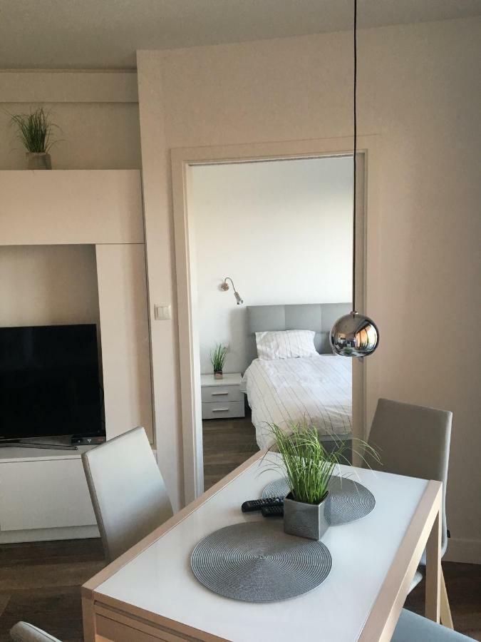 Apartament ミエンジズドロイェ エクステリア 写真
